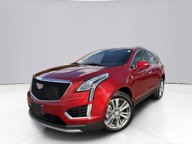 2024 Cadillac XT5 Vehicle Photo in LEOMINSTER, MA 01453-2952