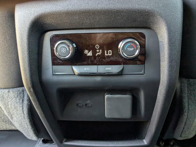 2025 Chevrolet Traverse Vehicle Photo in BEAUFORT, SC 29906-4218