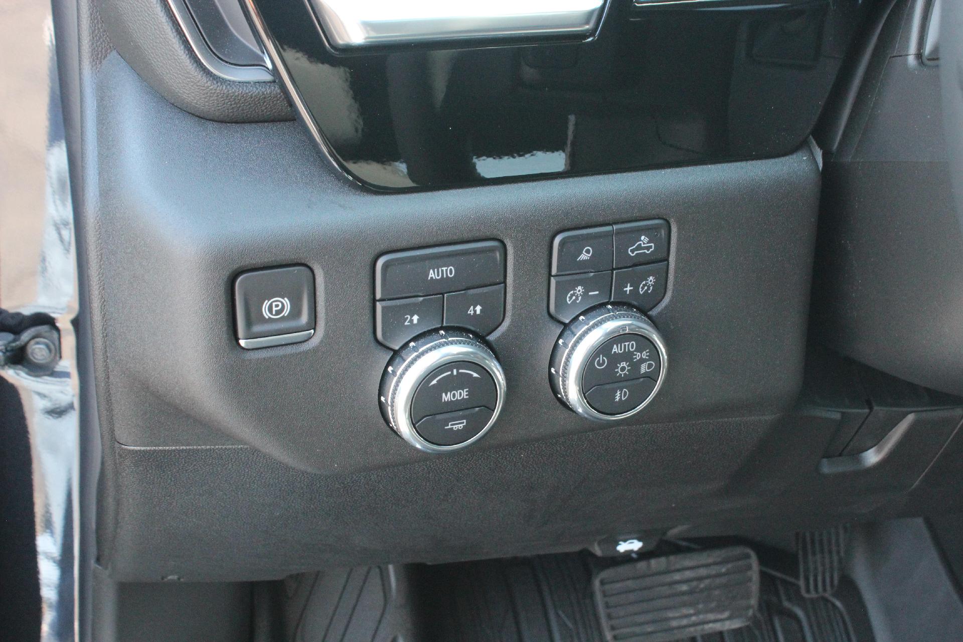 2026 GMC Sierra 1500 Vehicle Photo in AURORA, CO 80012-4011