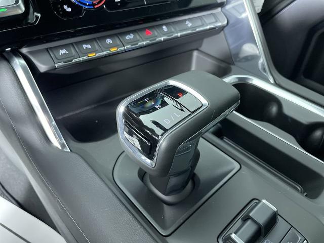 2025 GMC Sierra 1500 Vehicle Photo in GILBERT, AZ 85297-0402