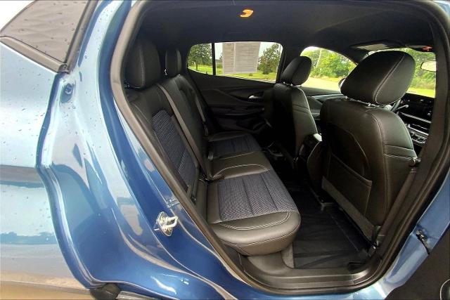 2024 Buick Envista Vehicle Photo in TOPEKA, KS 66609-0000