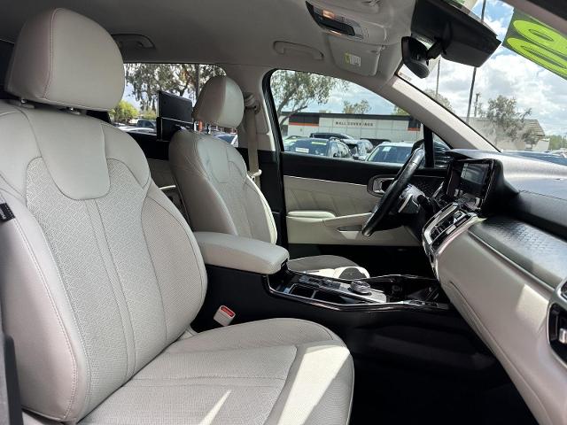 2022 Kia Sorento Plug-In Hybrid Vehicle Photo in Tucson, AZ 85712
