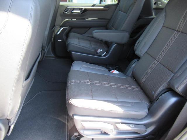 2025 Chevrolet Tahoe Vehicle Photo in LEESBURG, FL 34788-4022