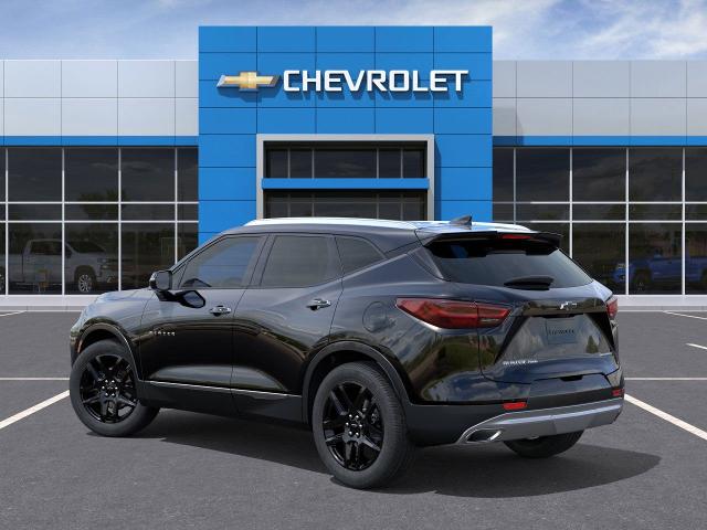 2025 Chevrolet Blazer Vehicle Photo in EVERETT, WA 98203-5662