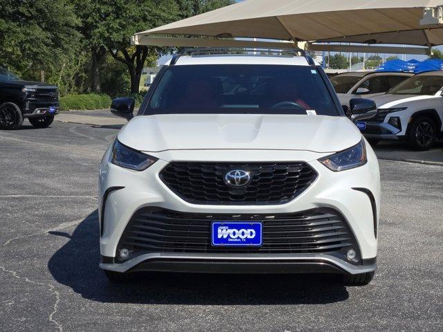 2021 Toyota Highlander Vehicle Photo in Decatur, TX 76234