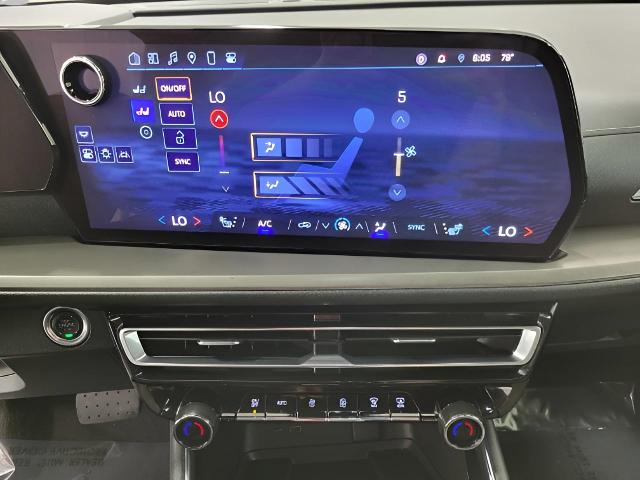 2025 Chevrolet Traverse Vehicle Photo in MANITOWOC, WI 54220-5838
