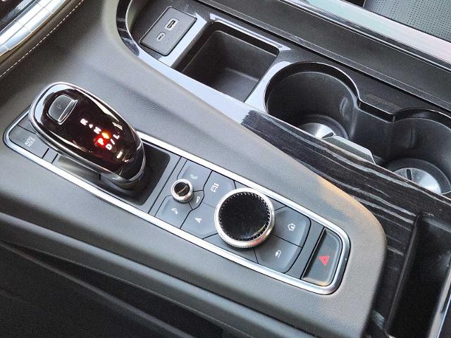 2021 Cadillac Escalade Vehicle Photo in DENTON, TX 76210-9321