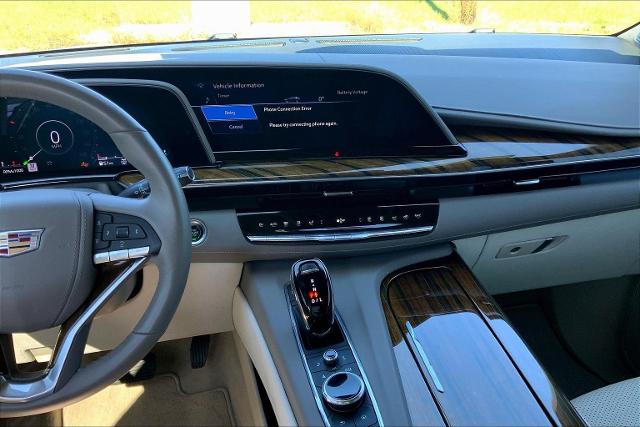 2023 Cadillac Escalade Vehicle Photo in TOPEKA, KS 66609-0000