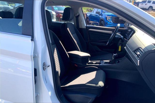 2024 Volkswagen Jetta Vehicle Photo in KANSAS CITY, MO 64114-4502