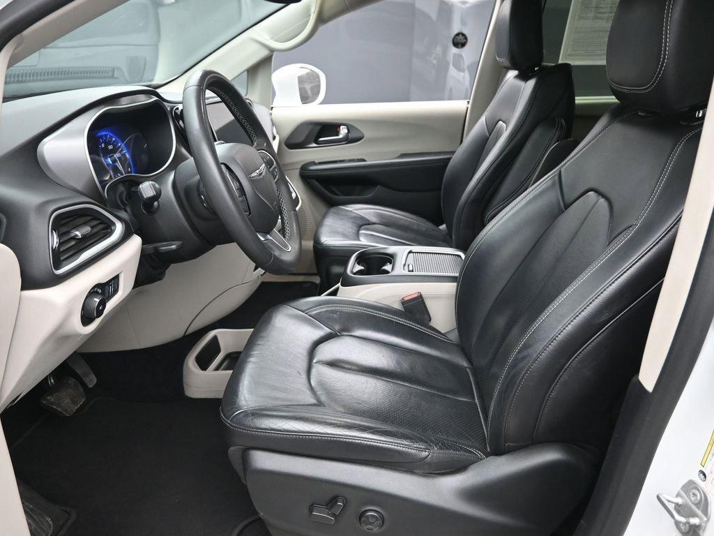 2022 Chrysler Pacifica Vehicle Photo in Cedar Rapids, IA 52402