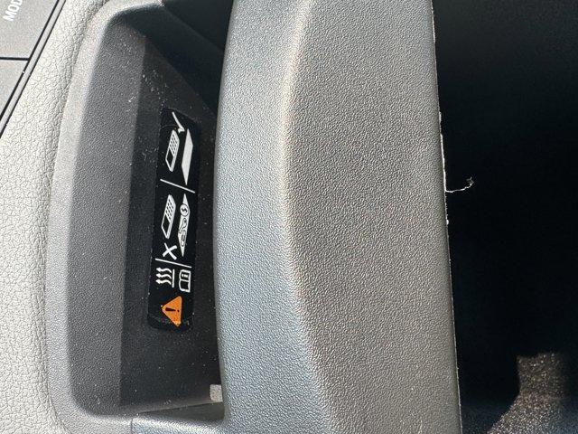 2025 Cadillac XT6 Vehicle Photo in LEOMINSTER, MA 01453-2952