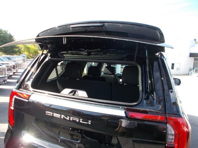 2026 GMC Yukon Vehicle Photo in LOWELL, MA 01852-4336