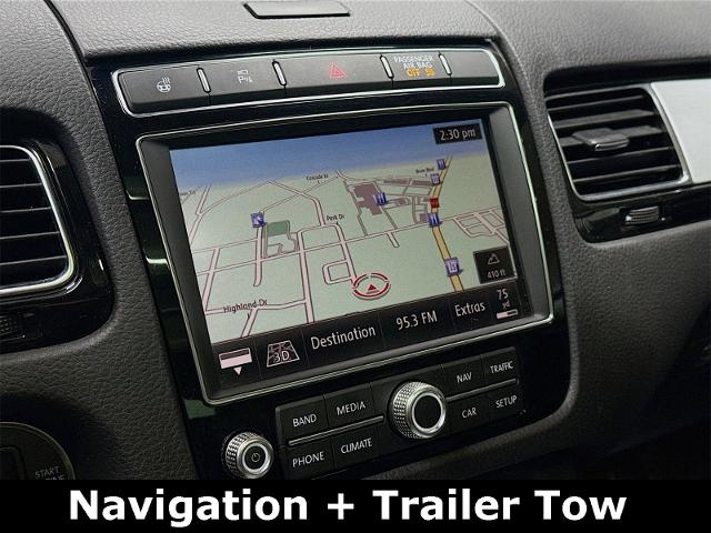 2017 Volkswagen Touareg Vehicle Photo in EVERETT, WA 98203-5662