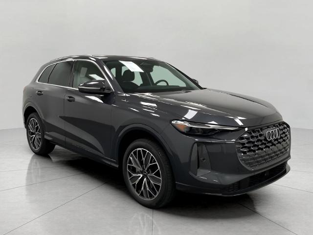 2025 Audi Q5 Vehicle Photo in Neenah, WI 54956