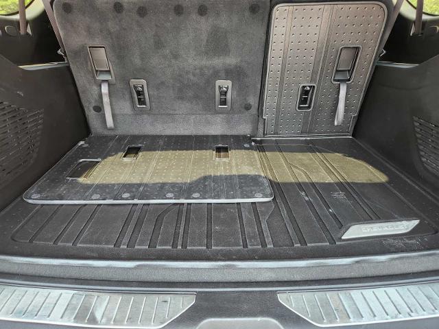2023 Chevrolet Suburban Vehicle Photo in DENTON, TX 76210-9321