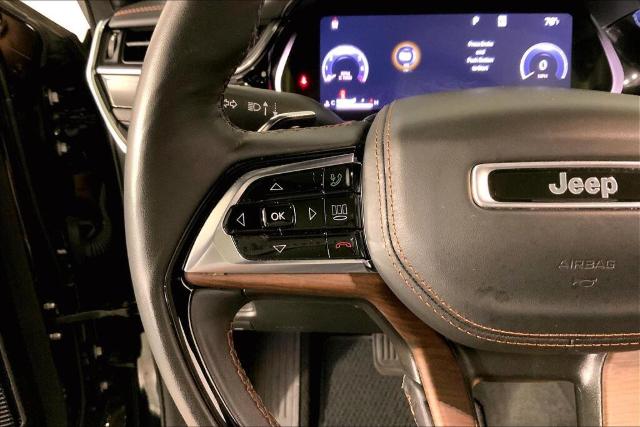 2023 Jeep Grand Cherokee Vehicle Photo in Kansas City, MO 64114