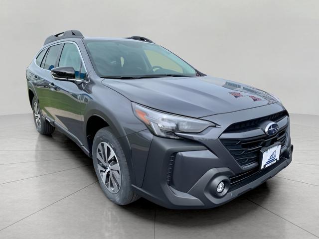 2025 Subaru Outback Vehicle Photo in Green Bay, WI 54304