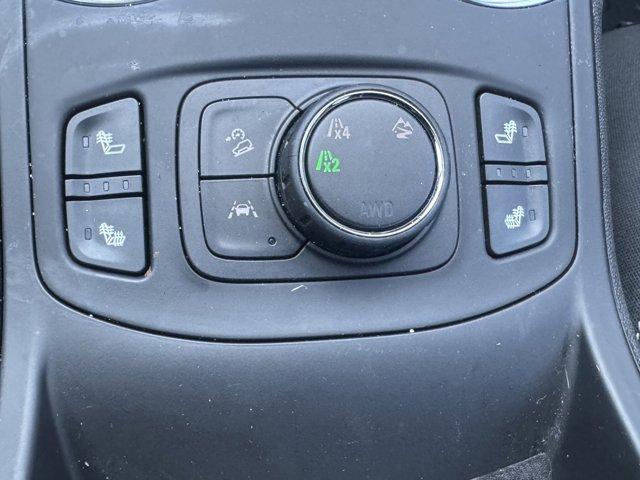 2024 GMC Terrain Vehicle Photo in LEOMINSTER, MA 01453-2952