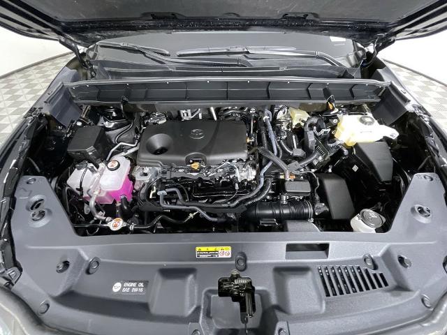 2024 Toyota Highlander Vehicle Photo in GILBERT, AZ 85297-0402