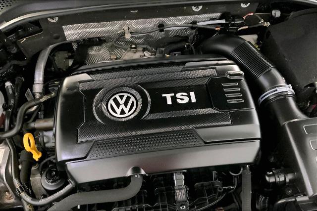 2017 Volkswagen Golf Alltrack Vehicle Photo in INDEPENDENCE, MO 64055-1377