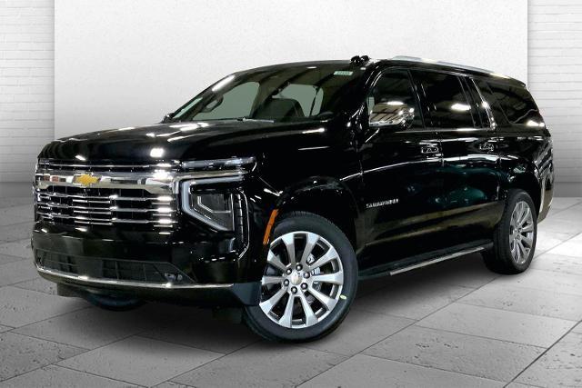 2025 Chevrolet Suburban Vehicle Photo in KANSAS CITY, MO 64114-4502