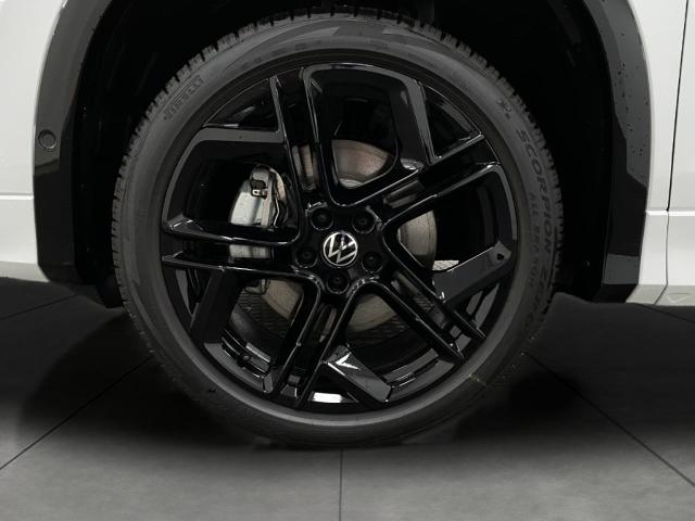 2025 Volkswagen Tiguan Vehicle Photo in Appleton, WI 54913