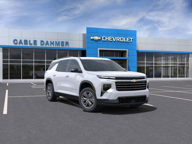 2025 Chevrolet Traverse Vehicle Photo in TOPEKA, KS 66609-0000