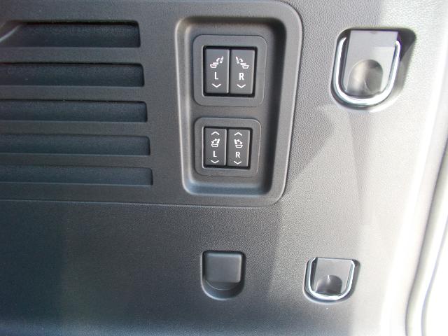 2026 Buick Enclave Vehicle Photo in LOWELL, MA 01852-4336