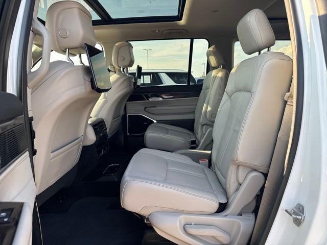 2022 Jeep Wagoneer Vehicle Photo in Jonesboro, AR 72404