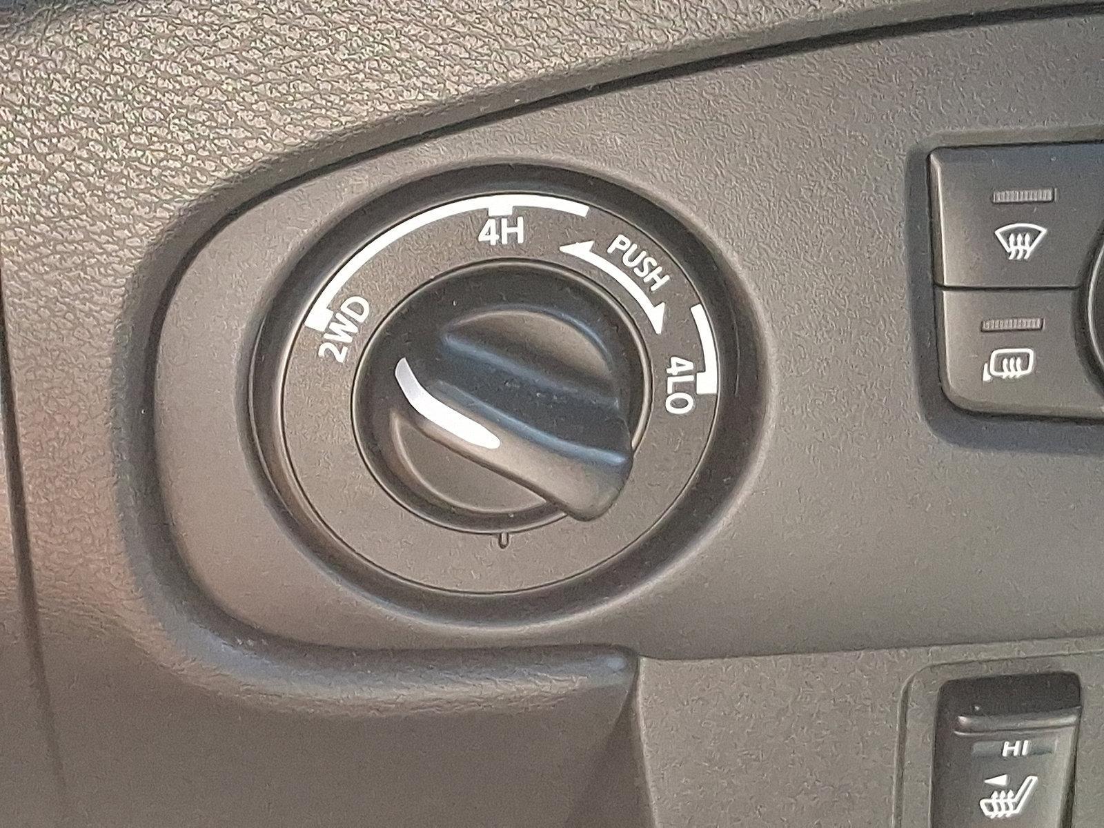 2023 Nissan Frontier Vehicle Photo in Trevose, PA 19053