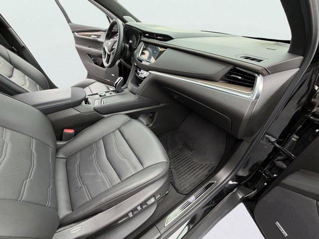 2024 Cadillac XT5 Vehicle Photo in LEOMINSTER, MA 01453-2952