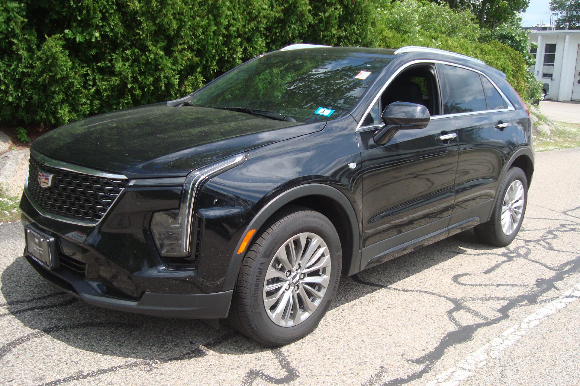 2024 Cadillac XT4 Vehicle Photo in PORTSMOUTH, NH 03801-4196