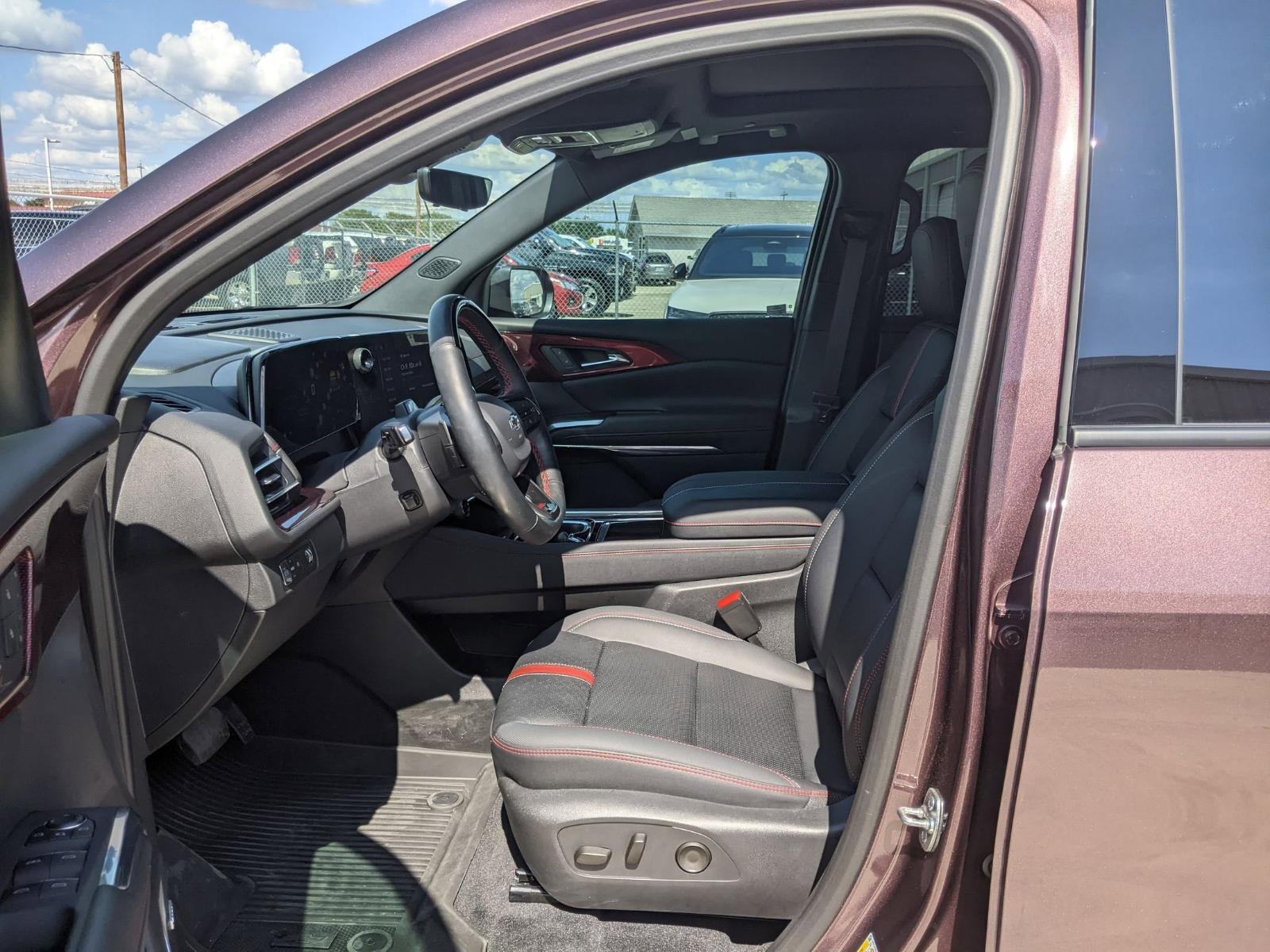 2025 Chevrolet Traverse Vehicle Photo in Seguin, TX 78155