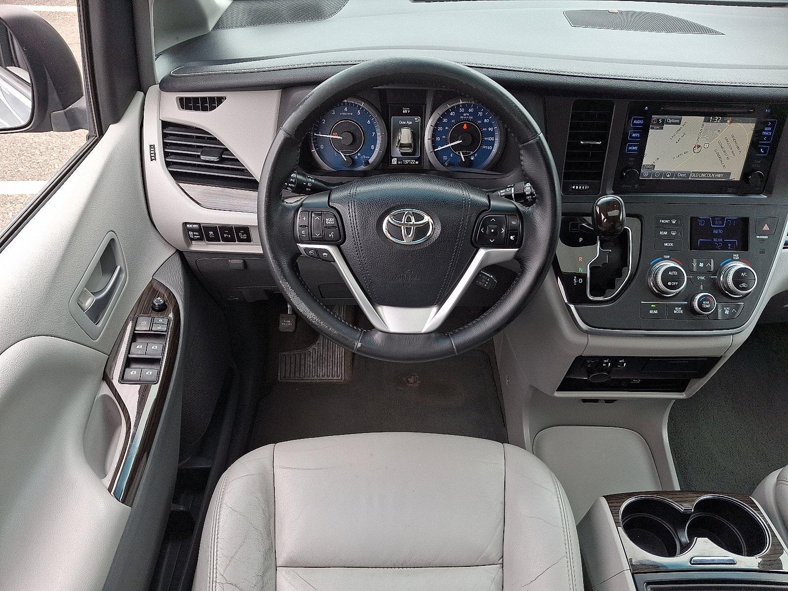 2015 Toyota Sienna Vehicle Photo in Trevose, PA 19053