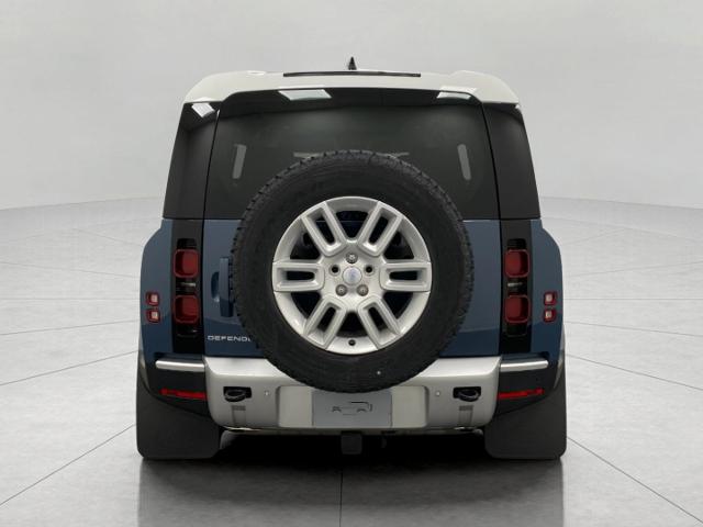 2025 Defender Vehicle Photo in Appleton, WI 54913