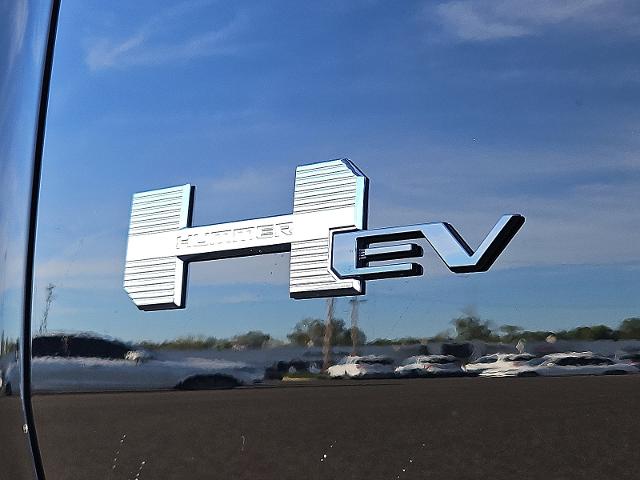 2026 GMC HUMMER EV Pickup Vehicle Photo in TREVOSE, PA 19053-4984