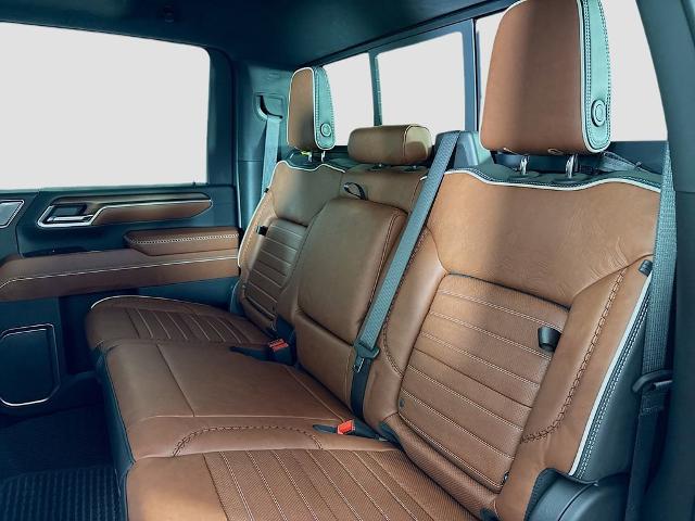 2025 GMC Sierra 2500 HD Vehicle Photo in PUYALLUP, WA 98371-4149