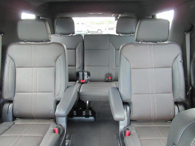 2025 Chevrolet Tahoe Vehicle Photo in LEESBURG, FL 34788-4022
