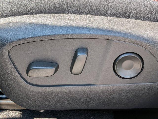 2026 Chevrolet Traverse Vehicle Photo in BRUNSWICK, GA 31525-1881