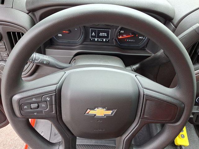 2025 Chevrolet Silverado 3500 HD Chassis Cab Vehicle Photo in DANBURY, CT 06810-5034