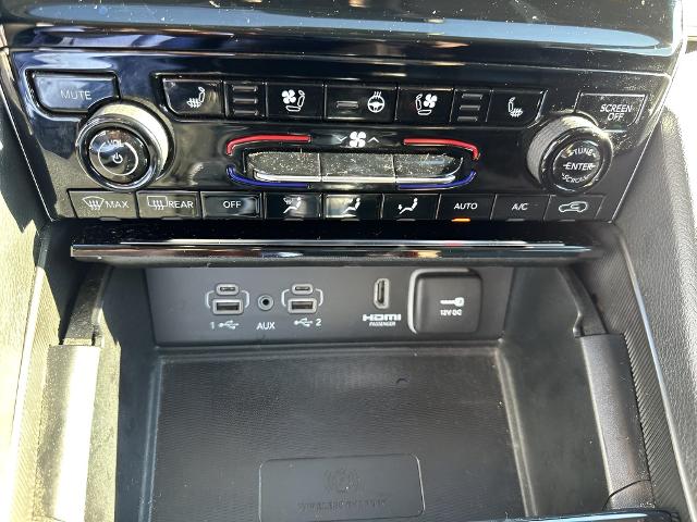 2024 Jeep Grand Cherokee Vehicle Photo in MANITOWOC, WI 54220-5838