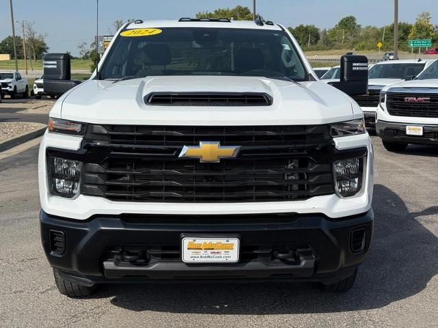 2024 Chevrolet Silverado 3500 HD CC Vehicle Photo in COLUMBIA, MO 65203-3903