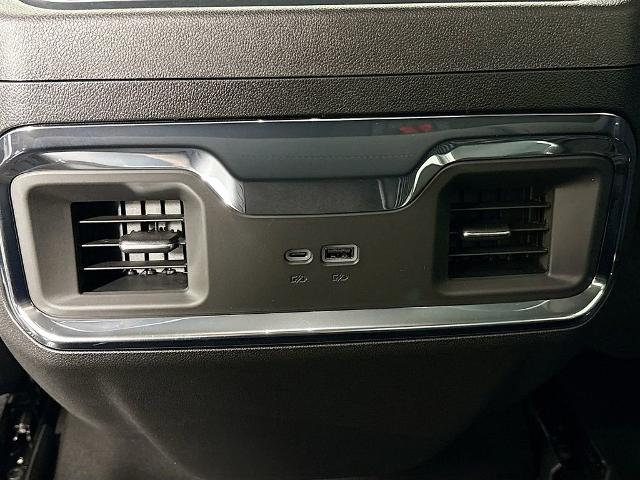 2026 GMC Sierra 1500 Vehicle Photo in PUYALLUP, WA 98371-4149