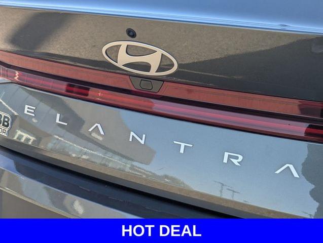 2024 Hyundai ELANTRA Vehicle Photo in Merrillville, IN 46410