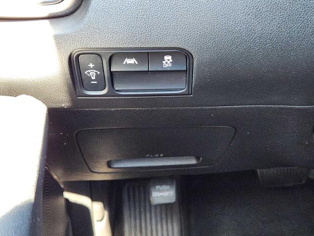 2022 Kia Sorento Vehicle Photo in DENTON, TX 76210-9321