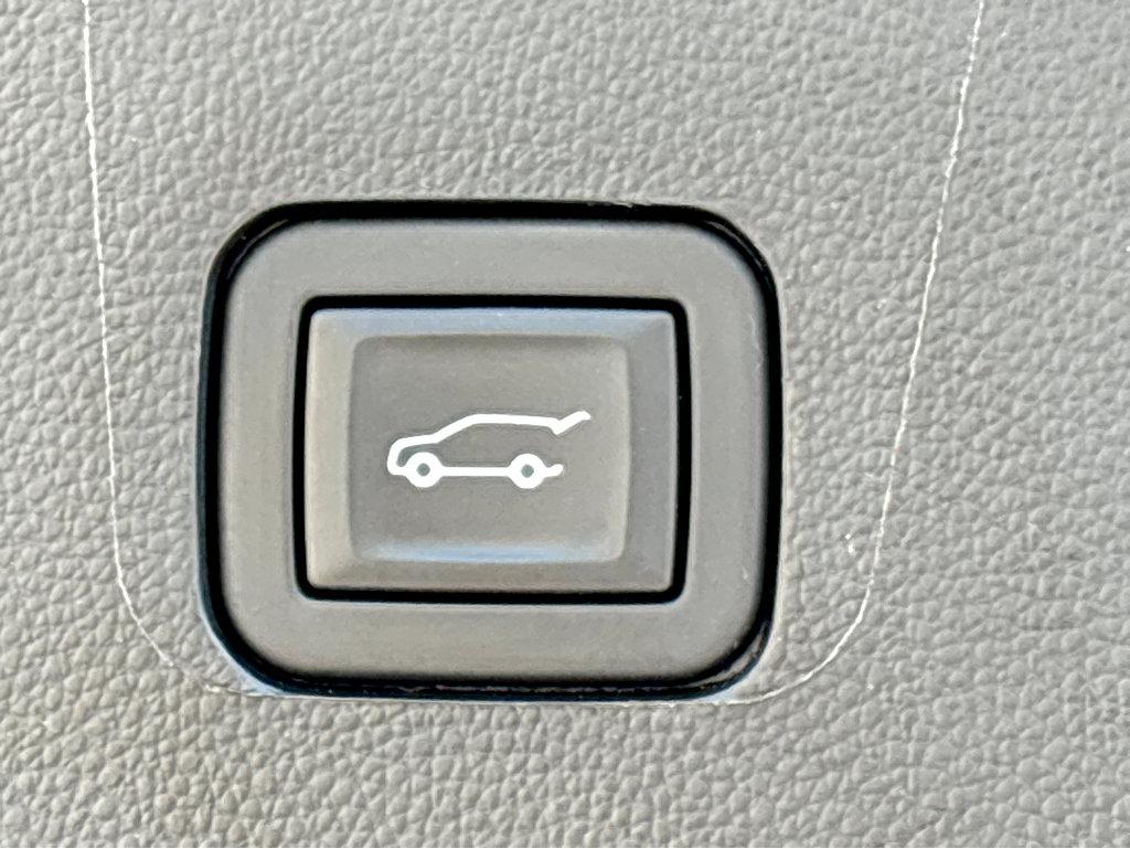 2023 Chevrolet Traverse Vehicle Photo in POOLER, GA 31322-3252
