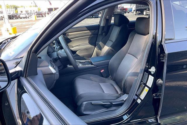 2018 Honda Accord Sedan Vehicle Photo in INDEPENDENCE, MO 64055-1314