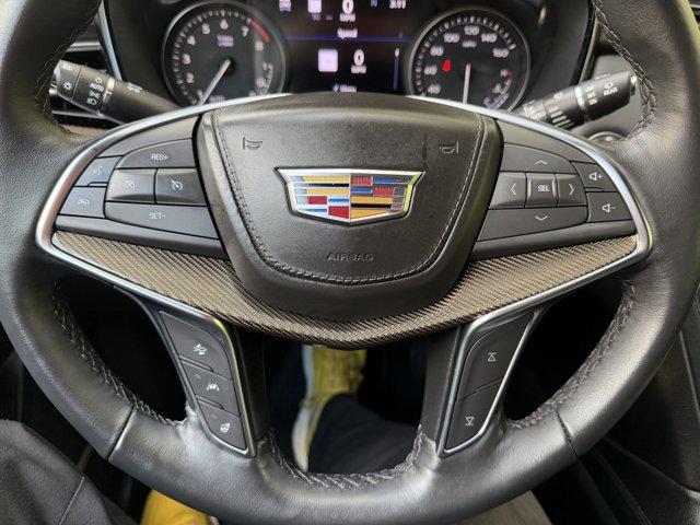 2024 Cadillac XT5 Vehicle Photo in LEOMINSTER, MA 01453-2952