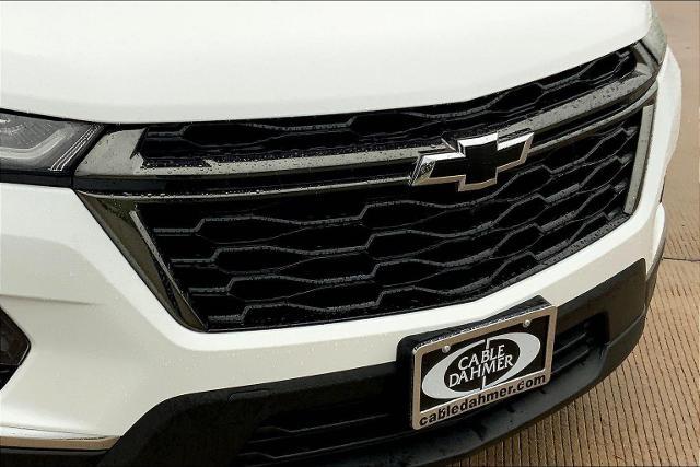 2023 Chevrolet Traverse Vehicle Photo in TOPEKA, KS 66609-0000