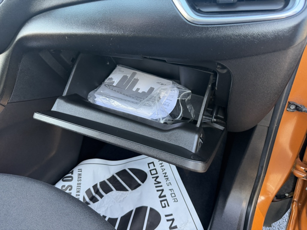 2019 Chevrolet Equinox photo 35 of 36